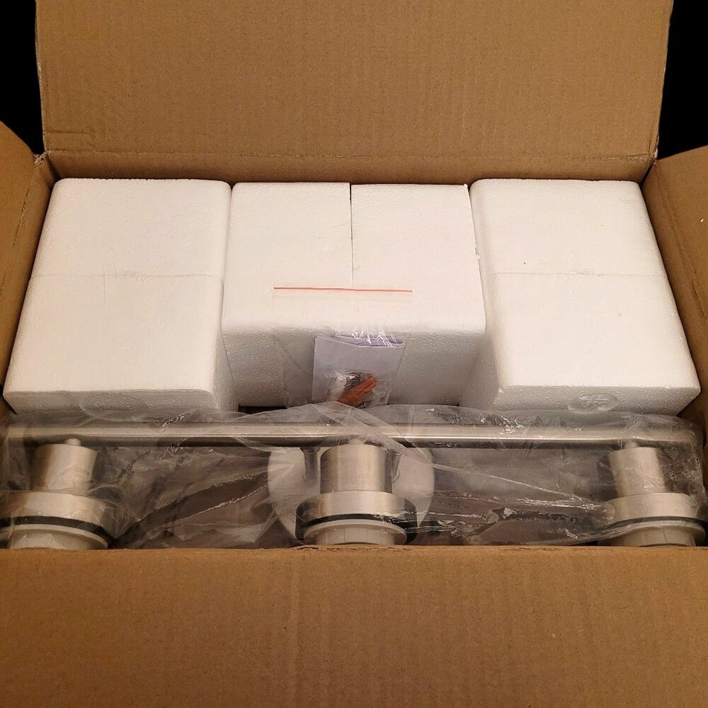 Unicozin 3-Light Brushed Nickel Wall Sconce Clear Glass E26 Model RJ-WR03 - Picture 5 of 10
